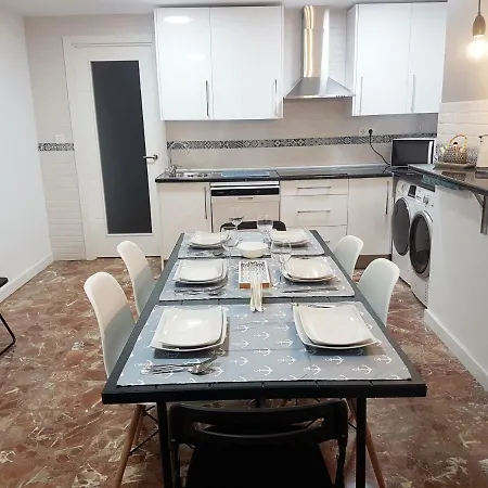 Blue Flat Center With Terrace *